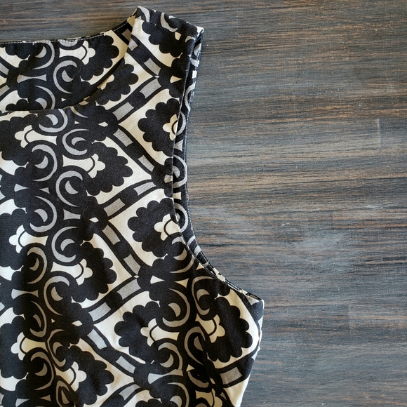 H&M Top - Picture 3 of 6